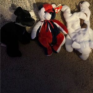 Ty Beanie Babies Set - Black Dog, Red and Blue Bear, White dog